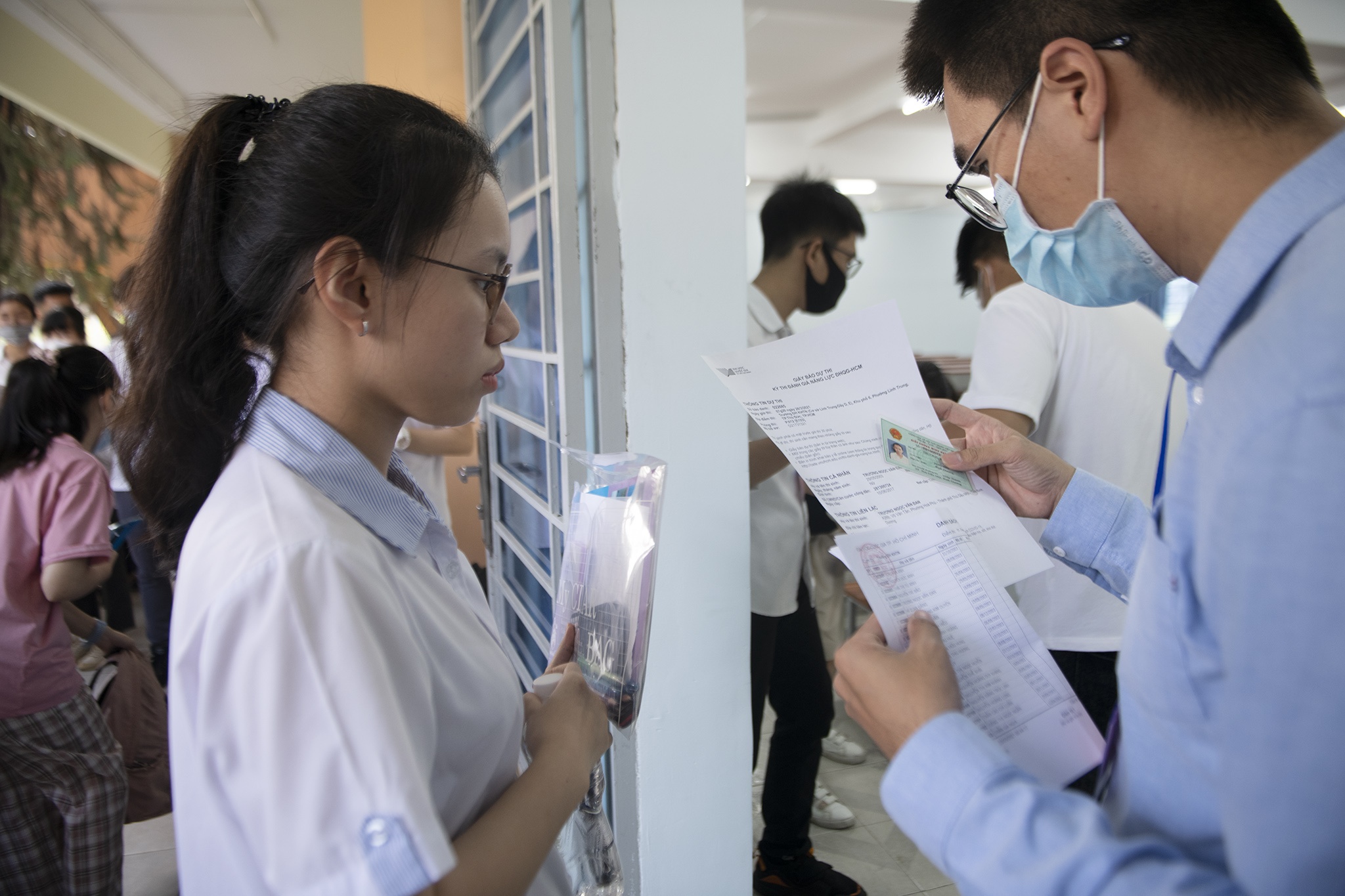 TP.HCM muon tu cong nhan tot nghiep THPT anh 1