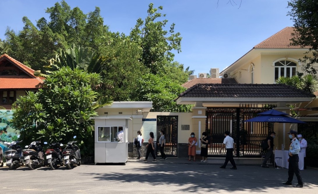 truong quoc te a chau tang hoc phi anh 3