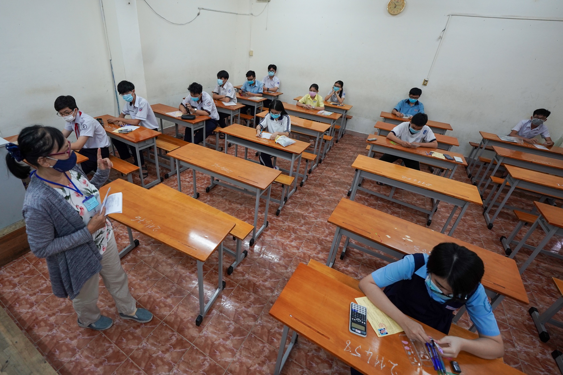 trường đầu tiên thi lớp 10 ảnh 9 truong dau tien thi lop 10 anh 9