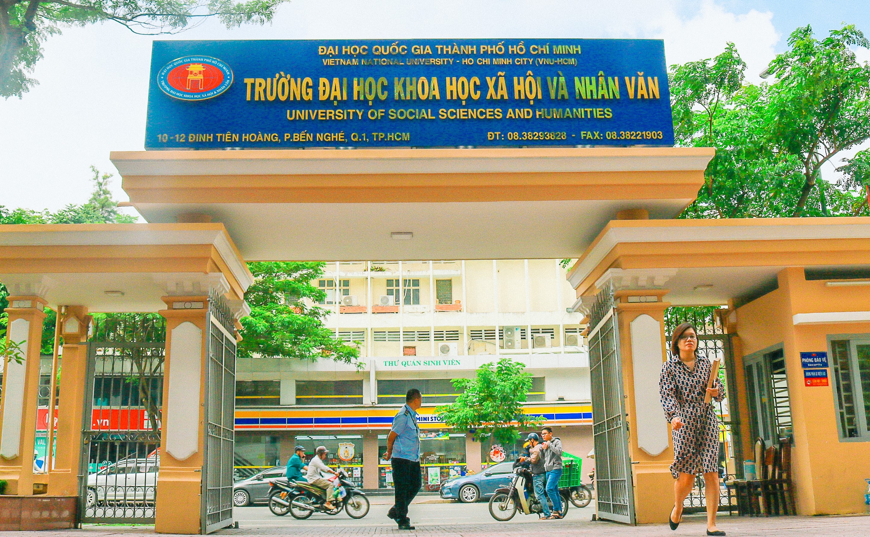 DH Quoc gia TP.HCM ket luan vu 11 giang vien Han Quoc hoc nghi viec hinh anh