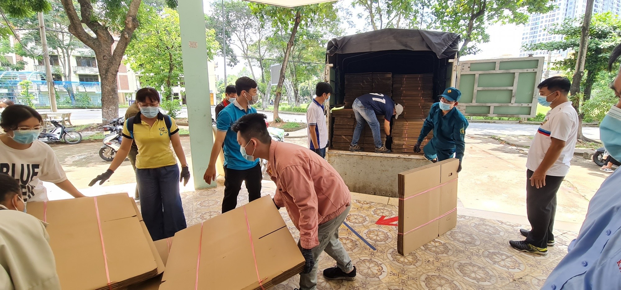 sinh vien gui mi o lai khu cach ly anh 5