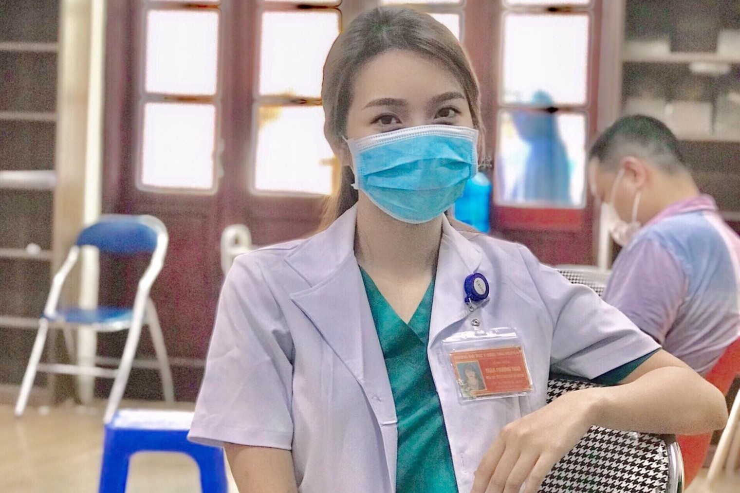 Nu sinh giau bo me di chong dich o Bac Ninh hinh anh