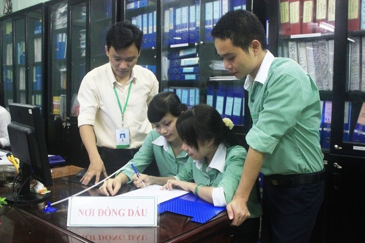 bai bo chung chi ngoai ngu,  tin hoc anh 1