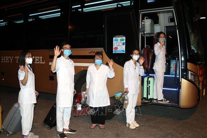 sinh vien chi vien cho TP.HCM anh 3