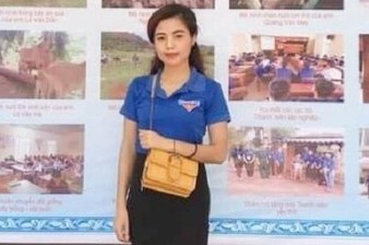 Co giao tre xung phong vao tuyen dau chong dich hinh anh