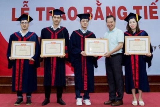 Chua du thuyet phuc khi ha chuan bai bao khoa hoc hinh anh