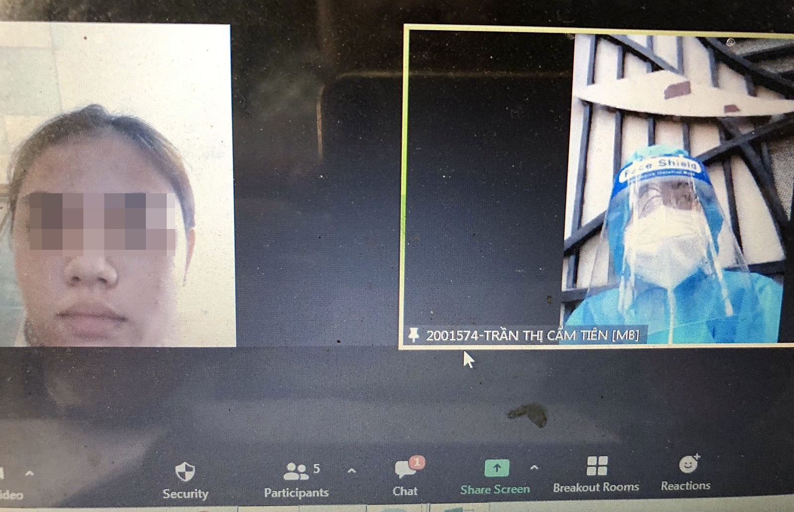 Tinh nguyen ho tro chong dich anh 1