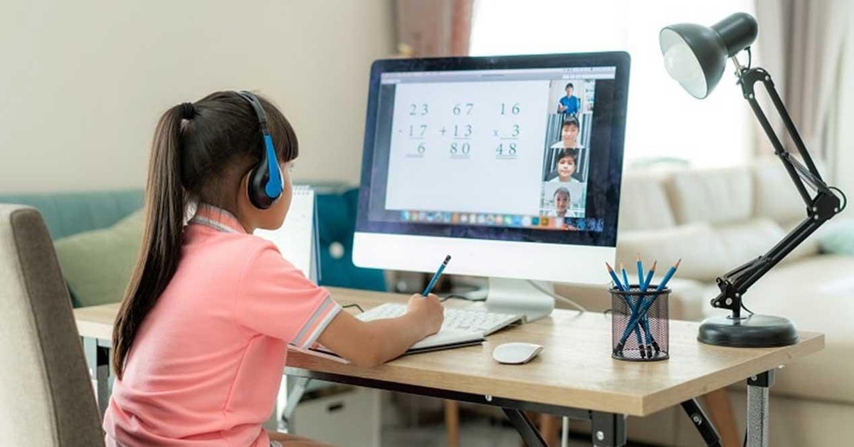 Hoc sinh lop 1 va 2 o Ha Noi duoc mien thi cuoi ky hinh anh