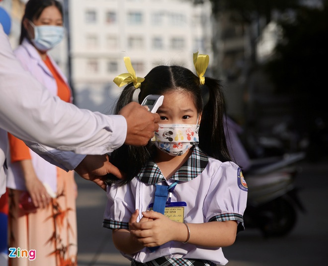 khi nao hoc sinh TP.HCM tuu truong anh 1