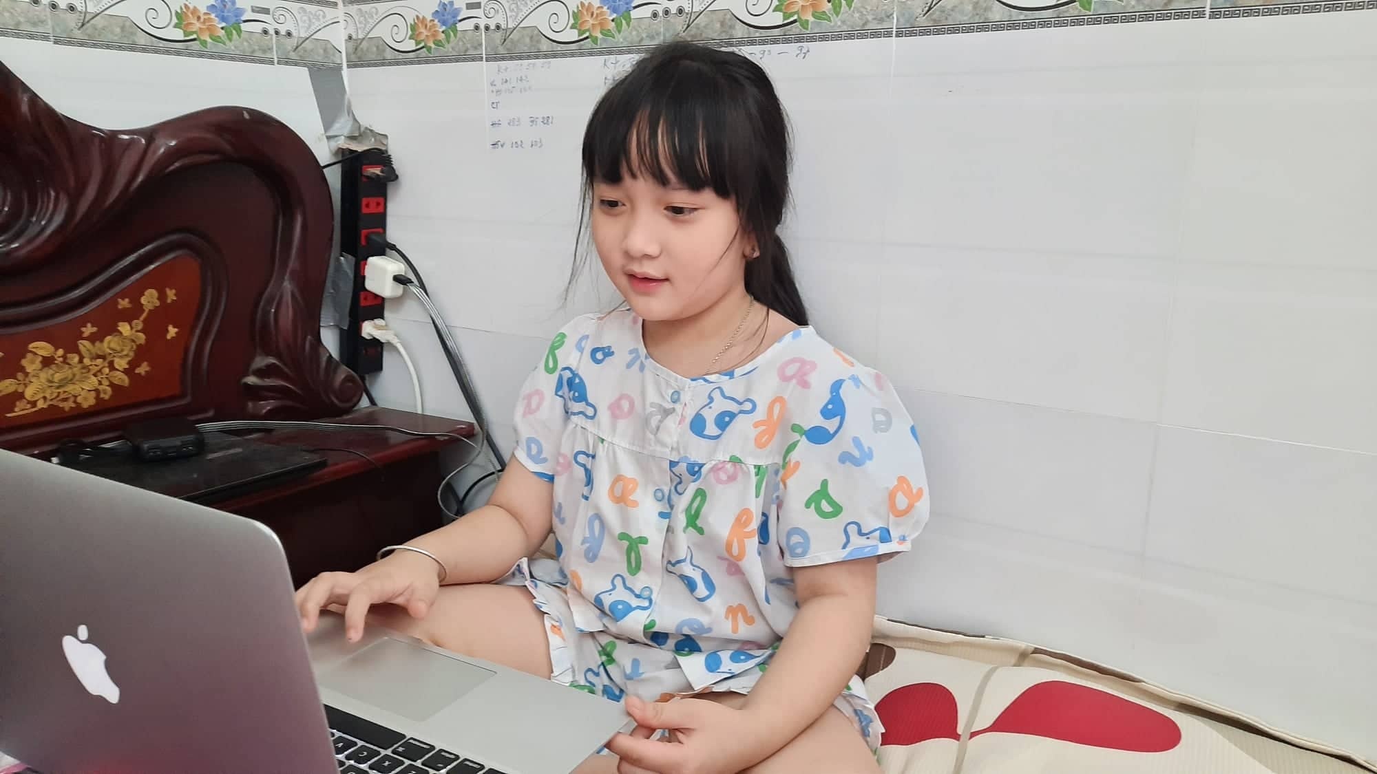 kho day online lop 1 anh 2