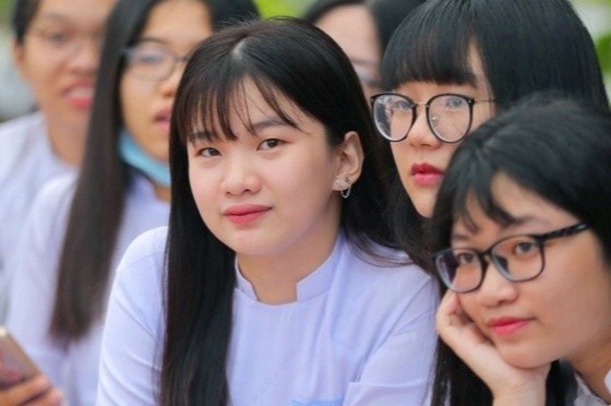 So GD&DT TP.HCM de xuat mien hoc phi ky I cho hoc sinh hinh anh