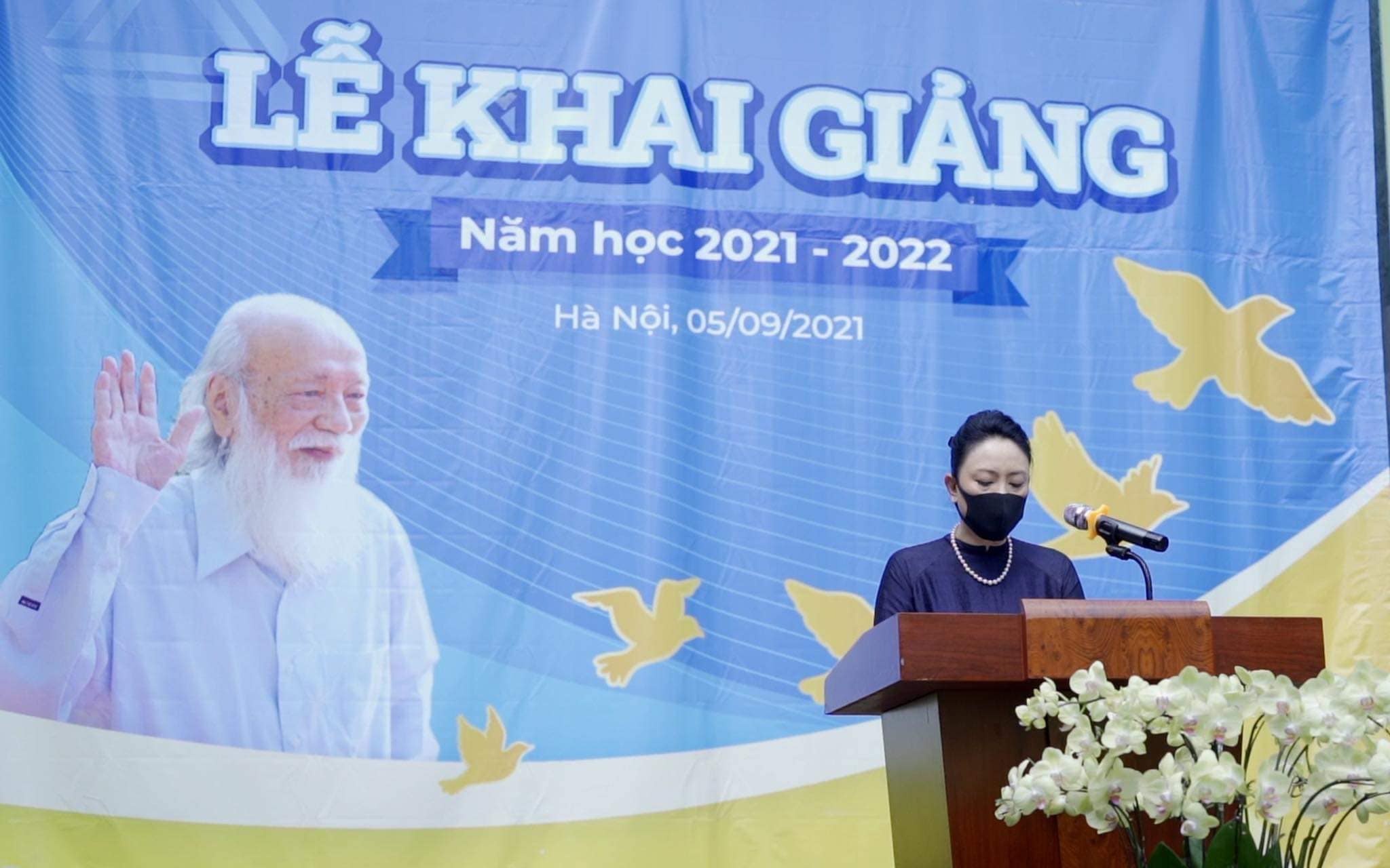 khai giang online anh 6