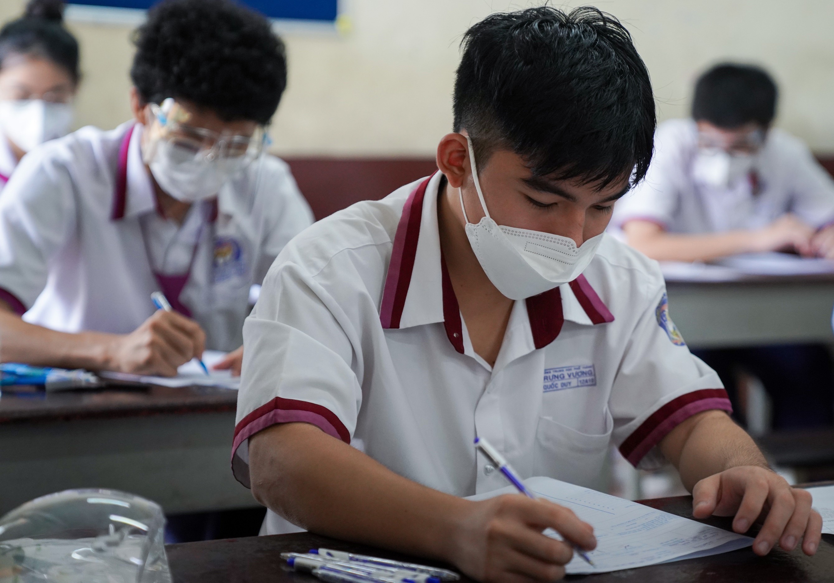 TS Pham Hiep: Ky thi 'hai trong mot' khong con phu hop hinh anh