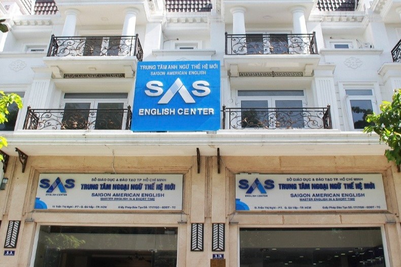 Hang tram hoc vien dieu dung vi trung tam Anh ngu o TP.HCM no hoc phi hinh anh