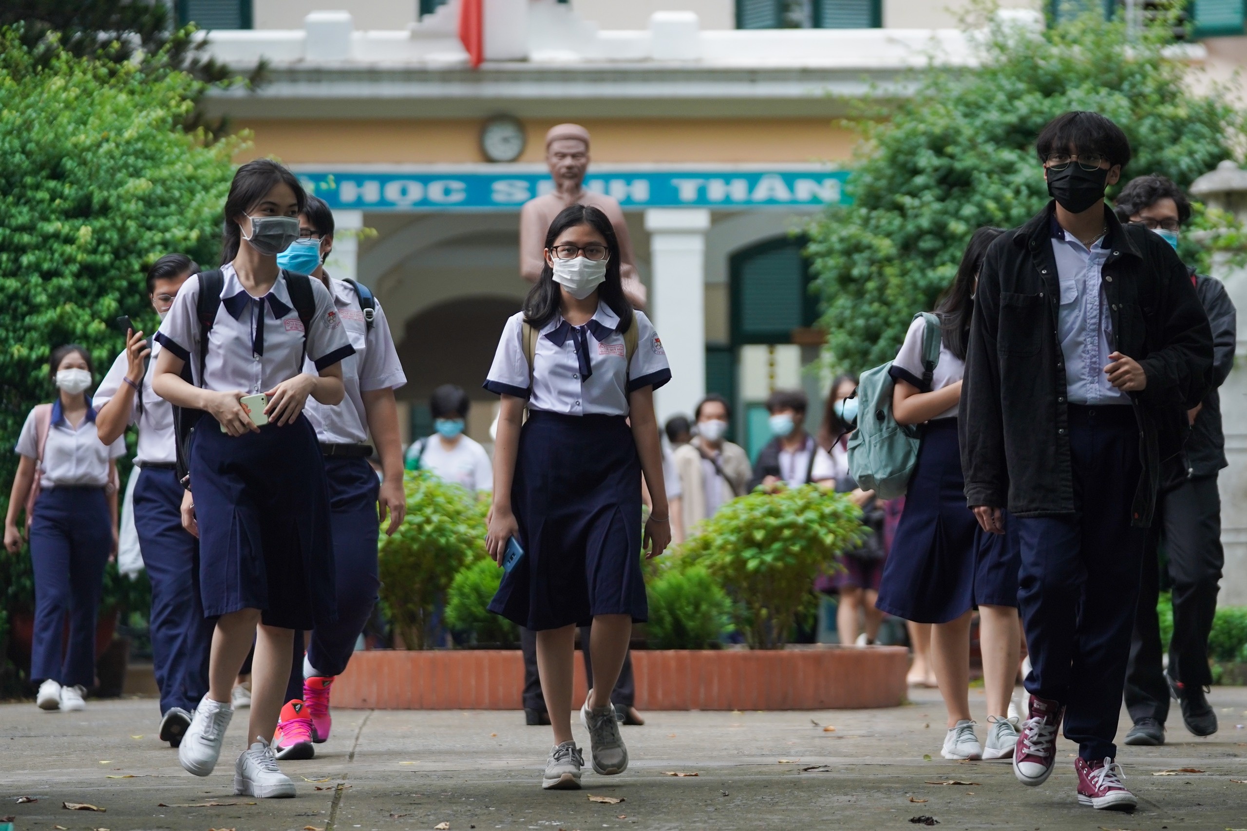 tiem vaccine cho hoc sinh TP.HCM anh 1