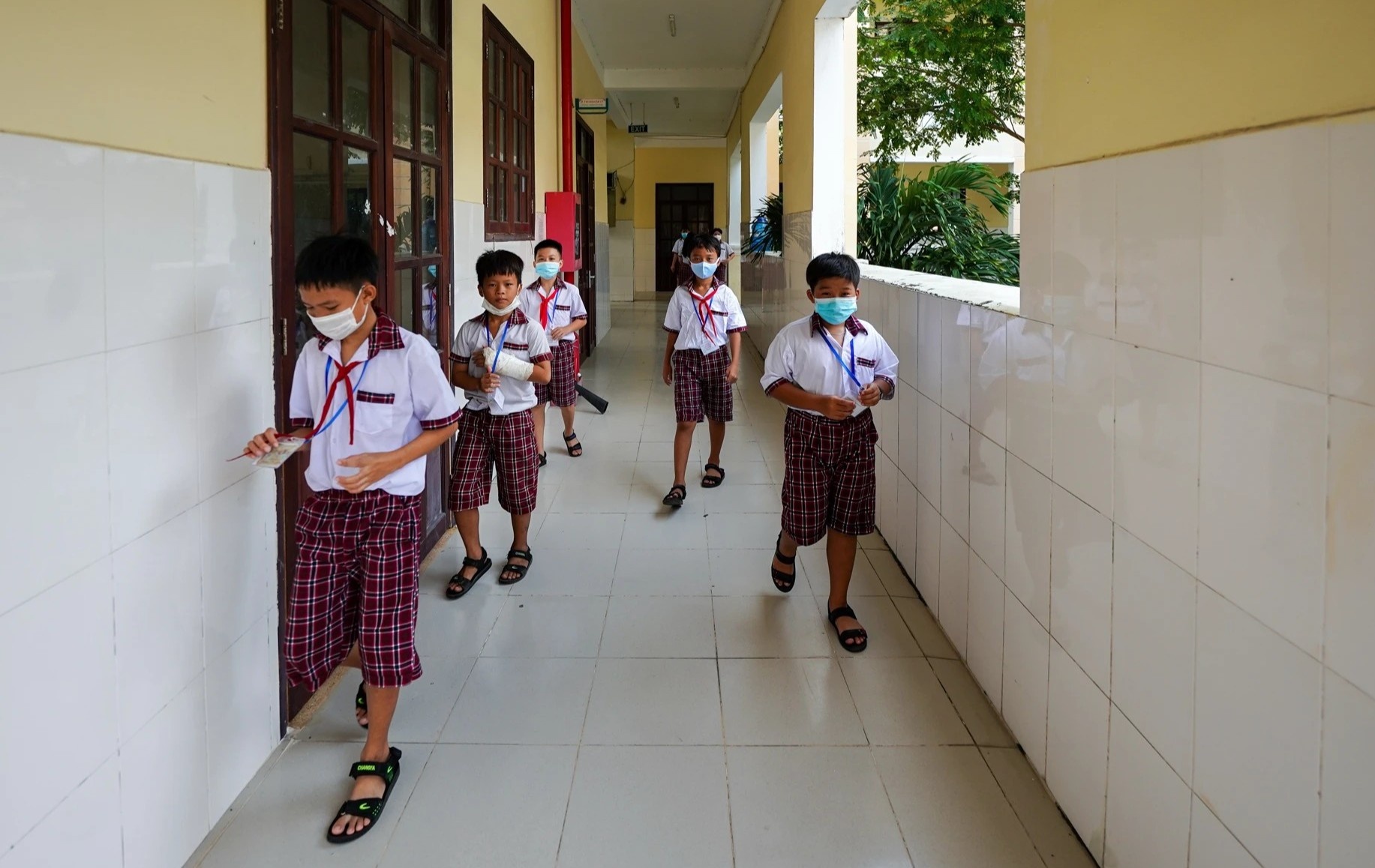 học sinh TP.HCM trở lại trường  ảnh 1 hoc sinh TP.HCM tro lai truong anh 1