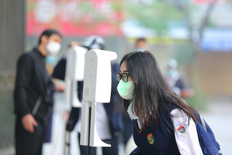 Nhieu truong THPT o Ha Noi hoc sinh den truong dat 90% hinh anh