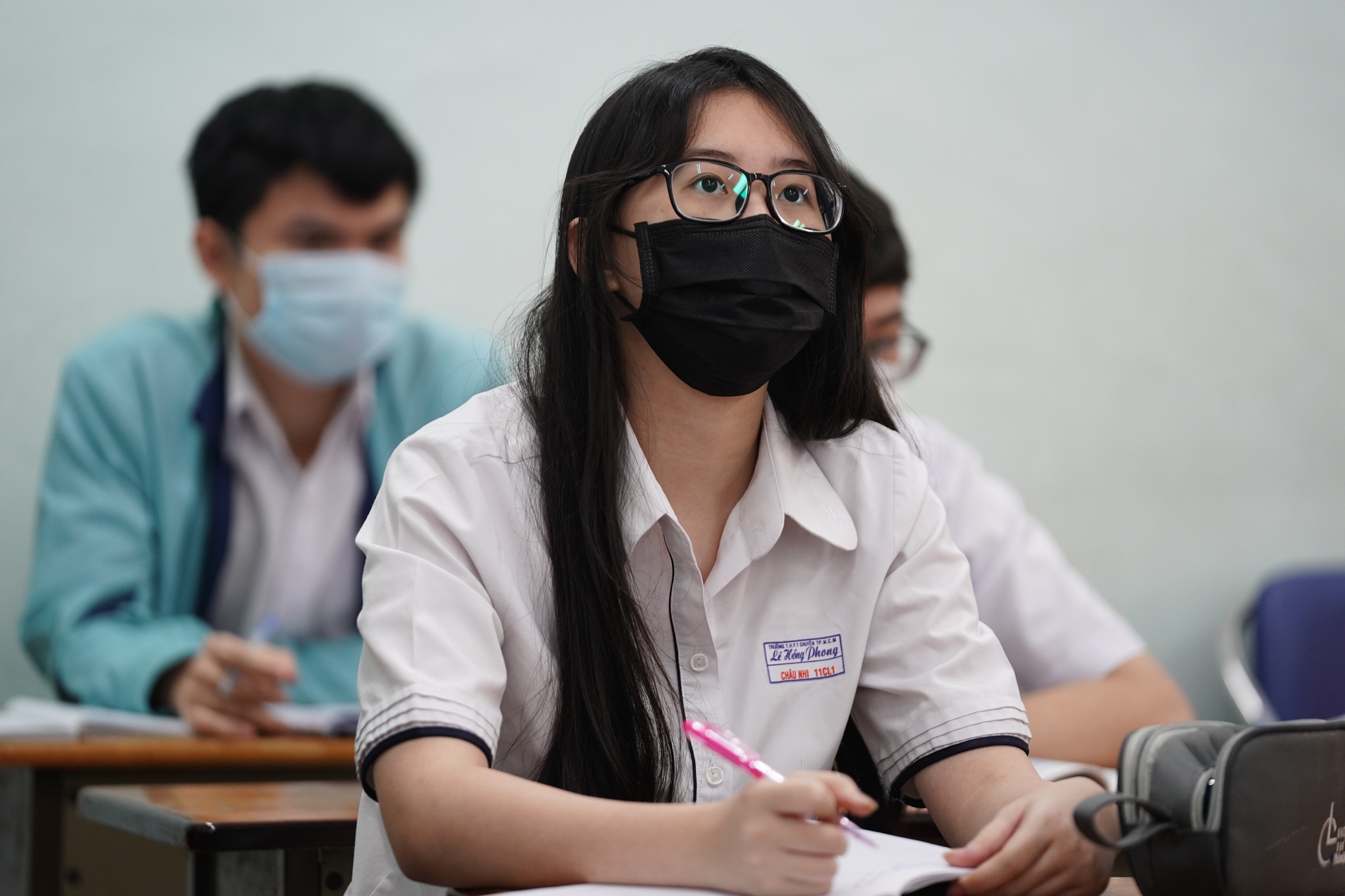 hoc sinh TP.HCM quay lai truong anh 8