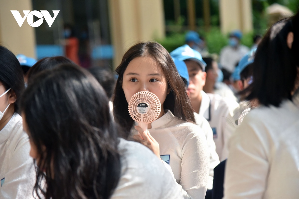 thi chuyen cap Ha Noi anh 1