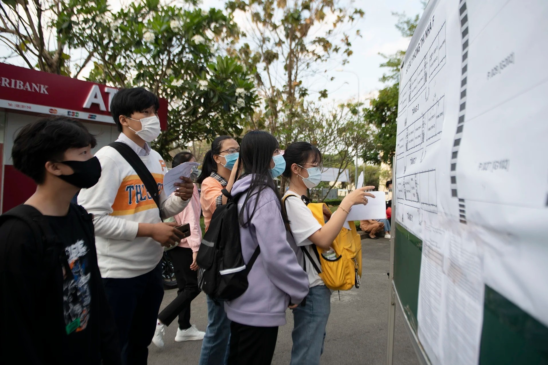 DH Quoc gia TP.HCM to chuc thi danh gia nang luc o 17 tinh, thanh hinh anh