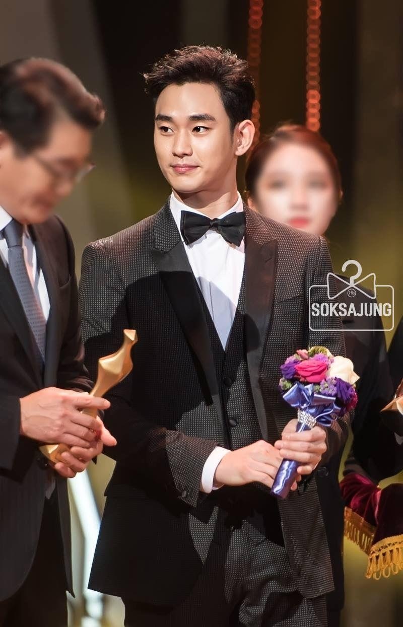Kim Soo Hyun mac suit dien trai anh 5