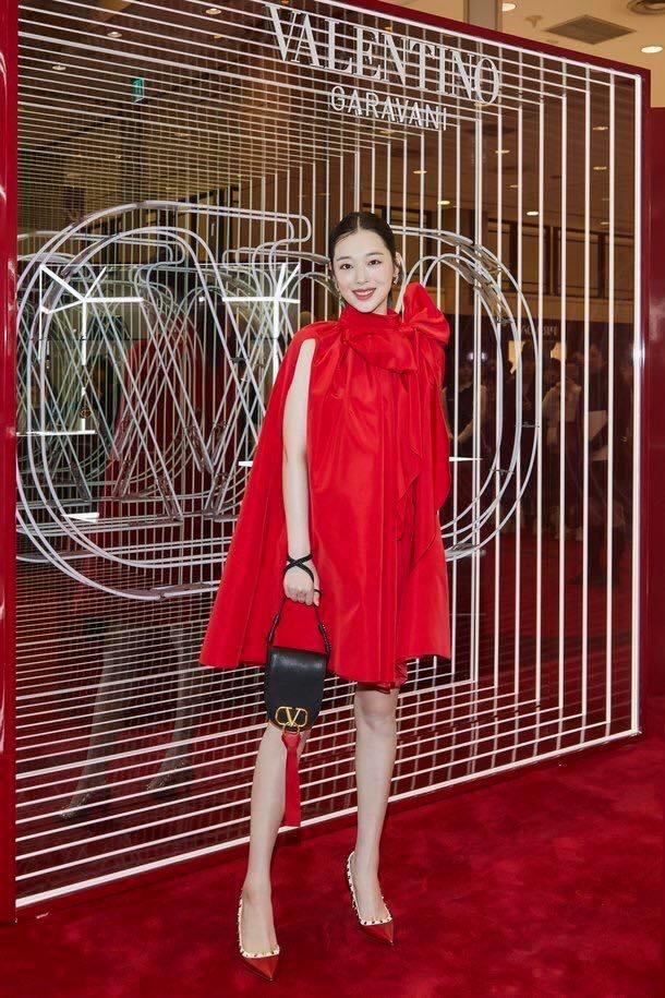 Sulli va nhung lan dien do kho khong ho anh 4