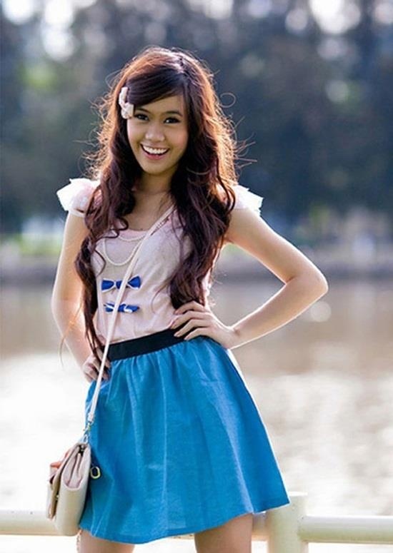 Cac hot girl thuong mac gi thoi di hoc anh 6