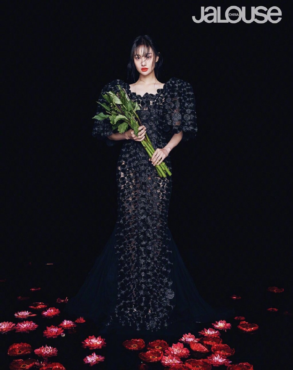 Trinh Sang xuat hien long lay trong bo anh tap chi anh 5