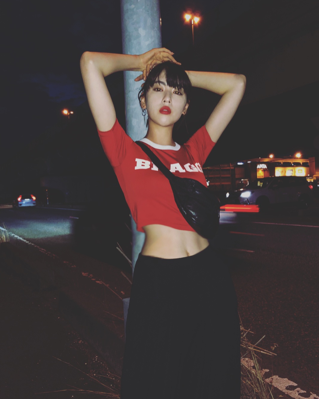 Nu chinh trong MV cua Chau Kiet Luan mac sexy anh 9