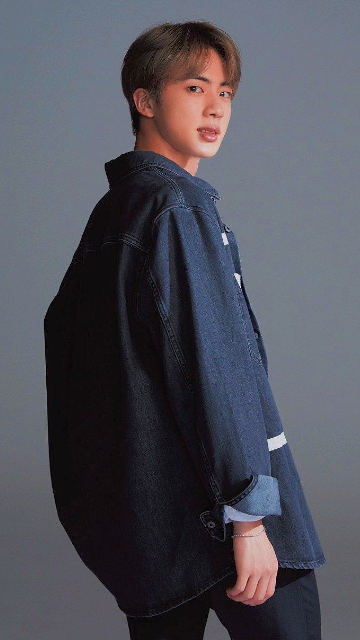 Jin được bình chọn là idol có style đẹp nhất ảnh 1 Jin duoc binh chon la idol co style dep nhat anh 1