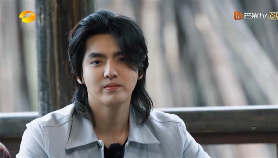 Lee Dong Wook dep trai hut hon tai show Chanel anh 7