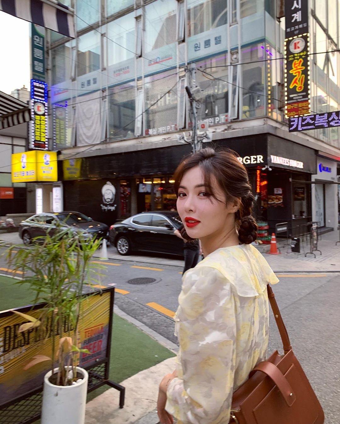 huynA de thuong khi dien do kin anh 2