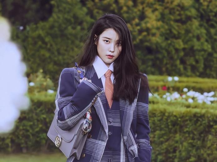 Dien ca cay Gucci, IU xuat hien thoi thuong tren tap chi hinh anh