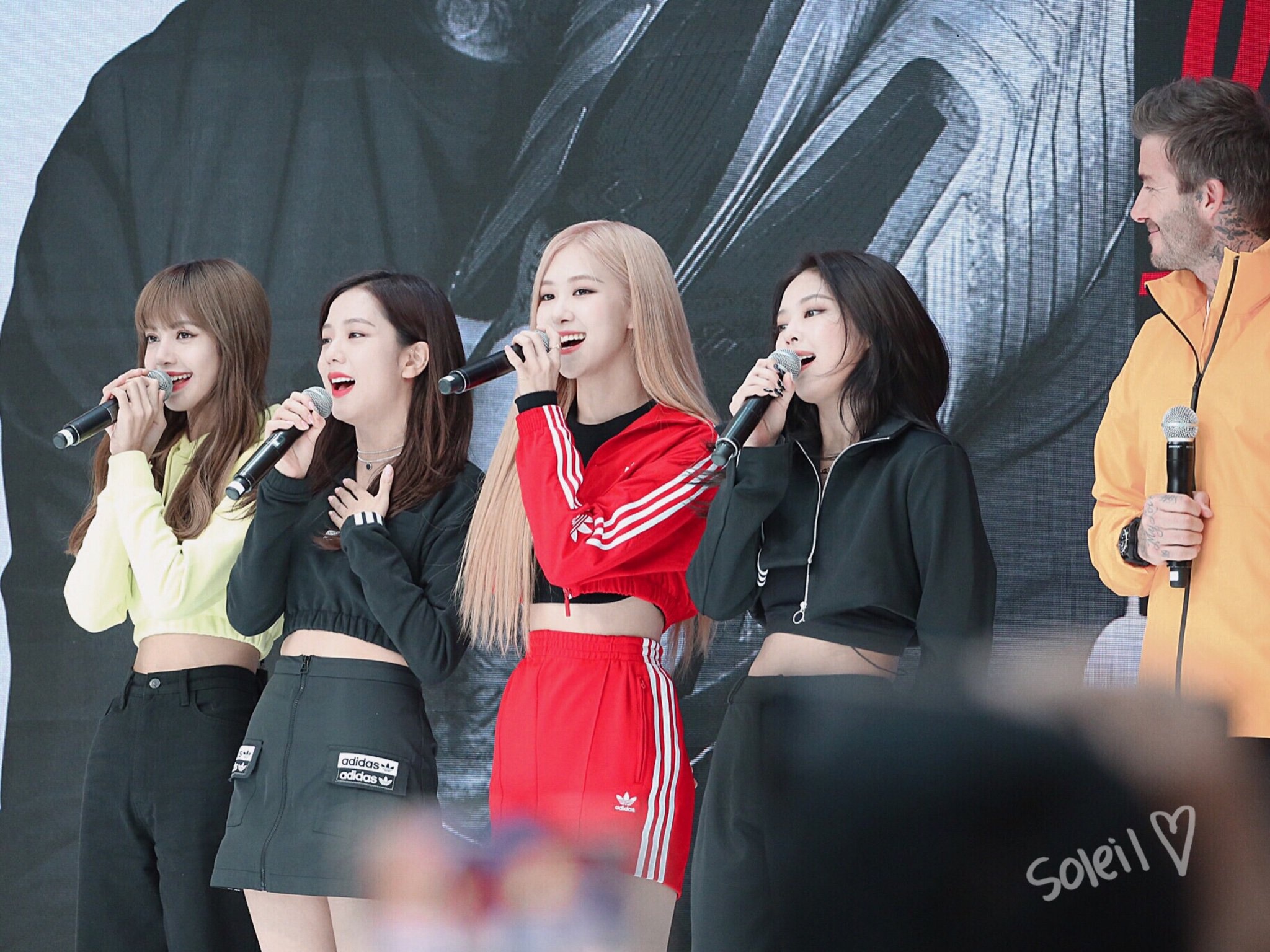 Blackpink dự sự kiện cùng David Beckham ảnh 1 Blackpink du su kien cung David Beckham anh 1