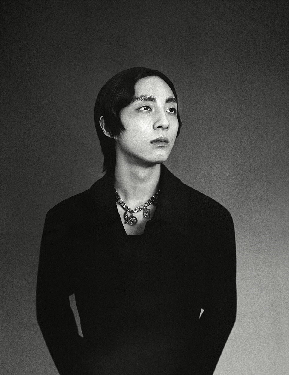 sao dong tinh gay tranh cai voi bo anh tap chi anh 6