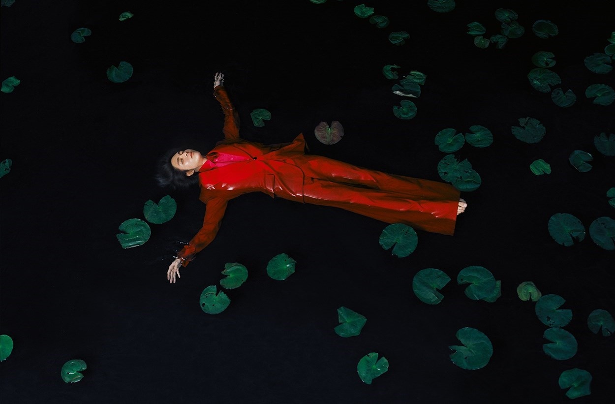 sao dong tinh gay tranh cai voi bo anh tap chi anh 7