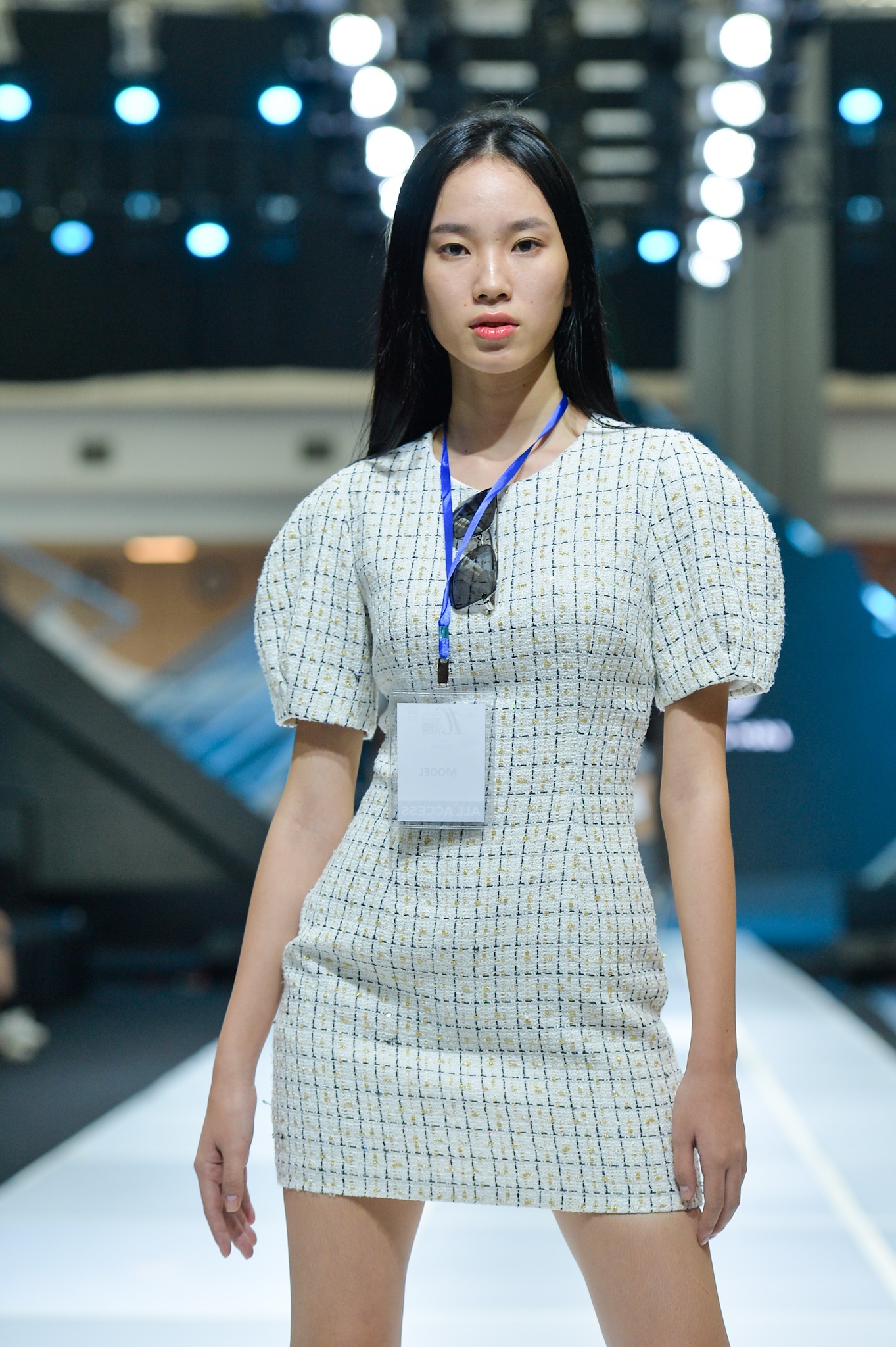 Hinh anh truoc dem dien anh 11