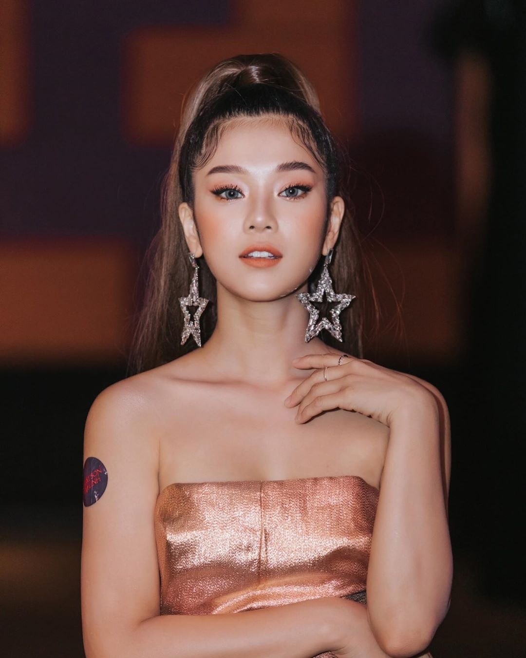 Thoi trang sao nu tuan qua anh 4