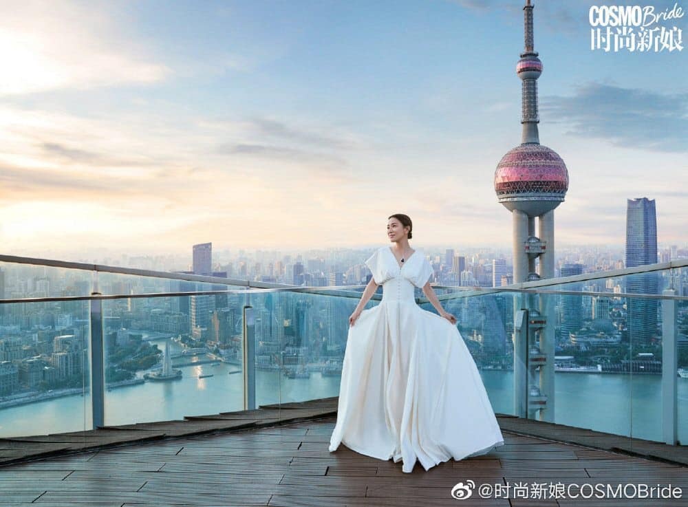 Xa Thi Man mac vay cuoi anh 1