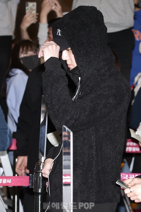 dan sao Han mac do den tuong nho Sulli anh 8