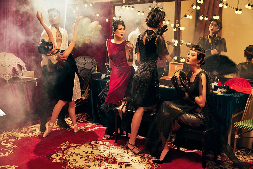 Mai Giang mac ao dai lay cam hung tu Gatsby anh 2