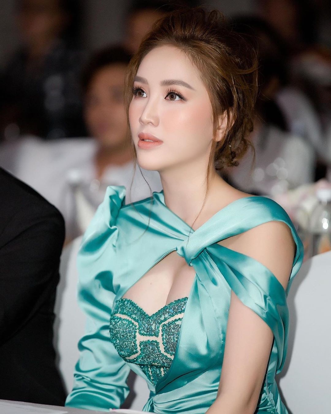 phong cach an mac Bao Thy anh 1