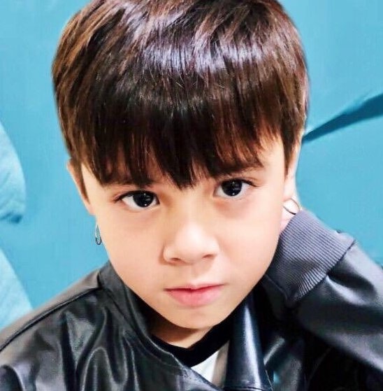 cau be giong Jungkook anh 8