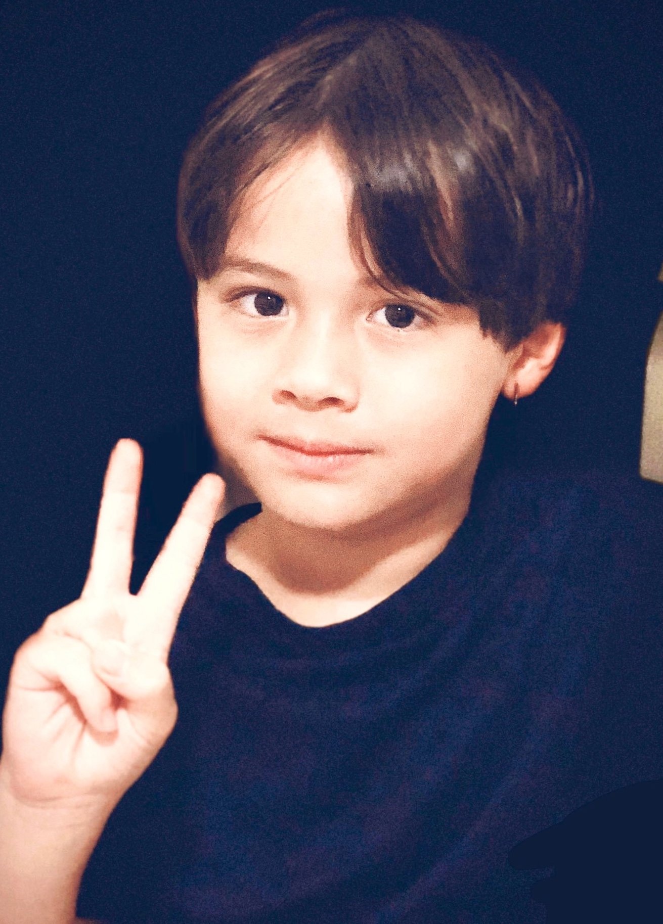 cau be giong Jungkook anh 6