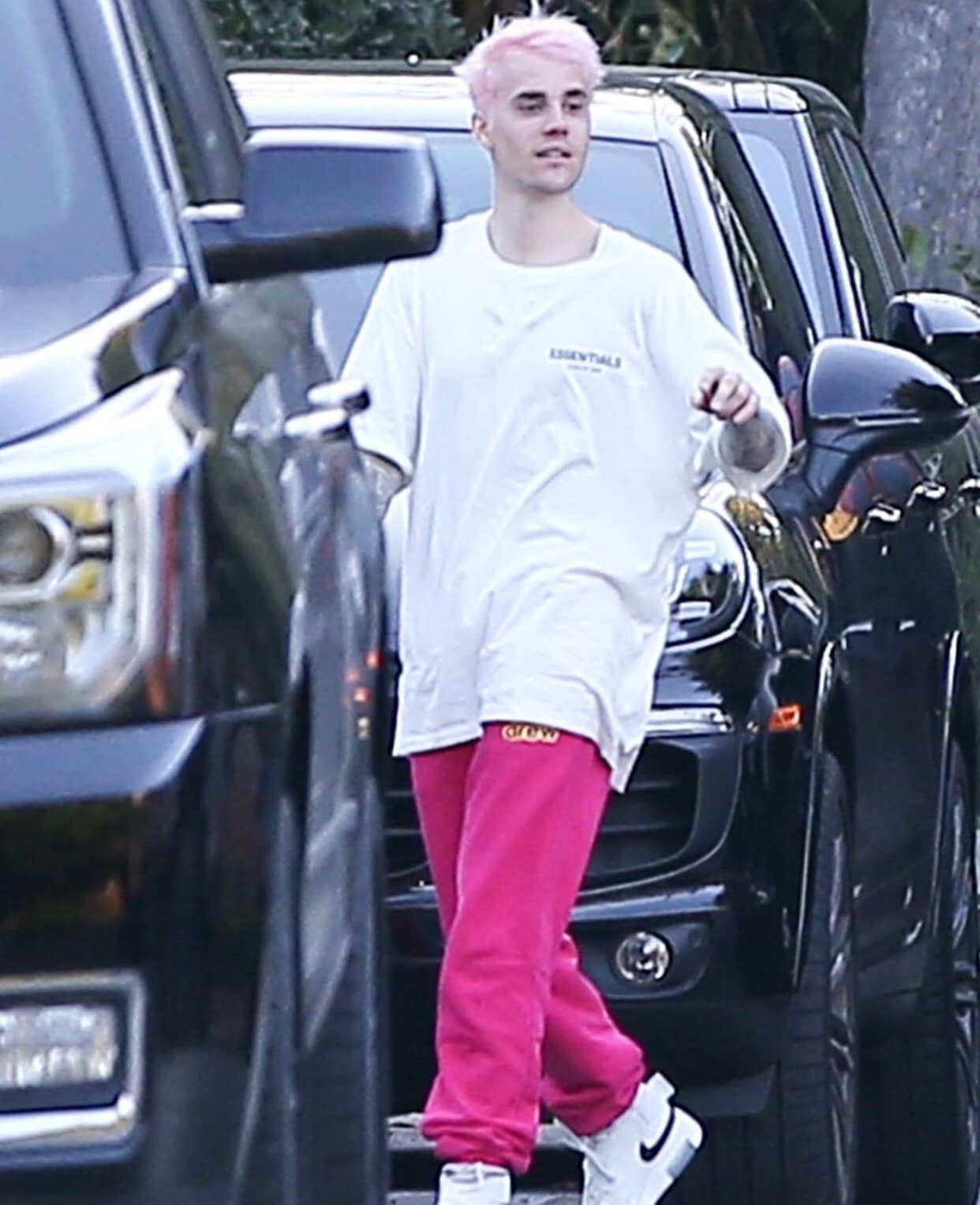 Justin Bieber nhuom toc hong anh 2