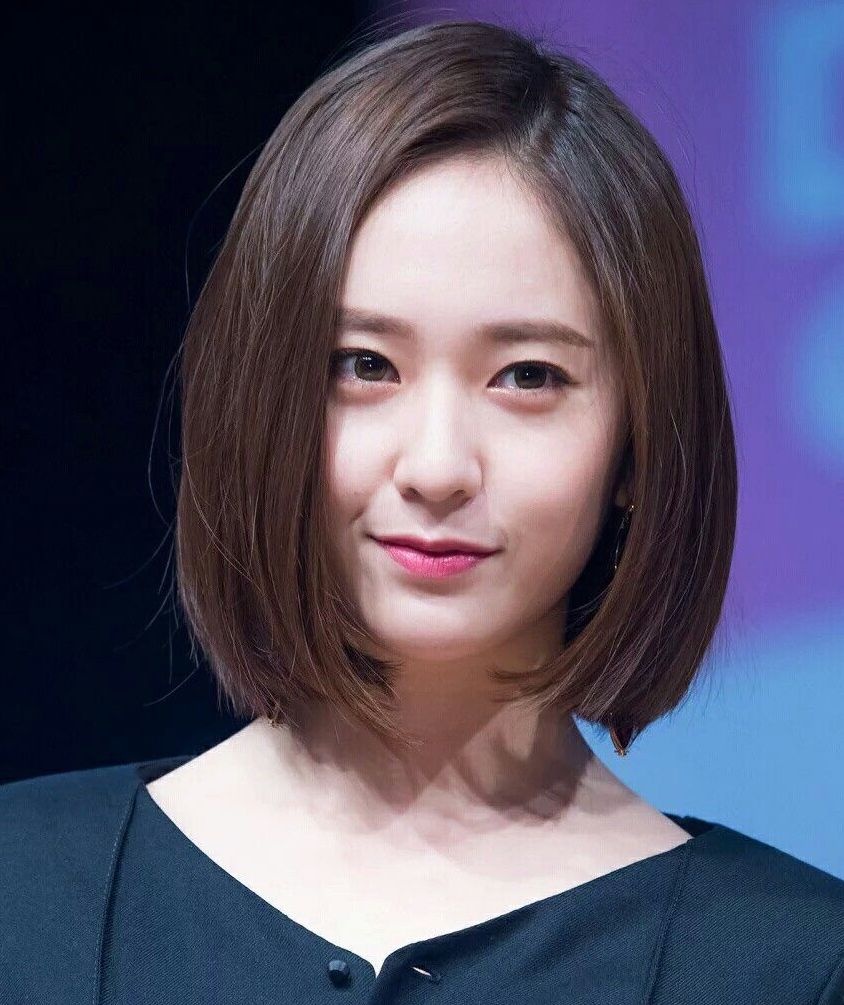 jennie cat toc ngan anh 9