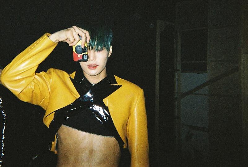 kai dien crop top anh 1