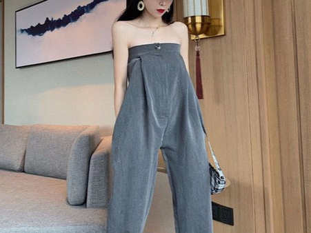 Mot mac quan thay ao dang gay tranh cai trong gioi tre Han Quoc hinh anh