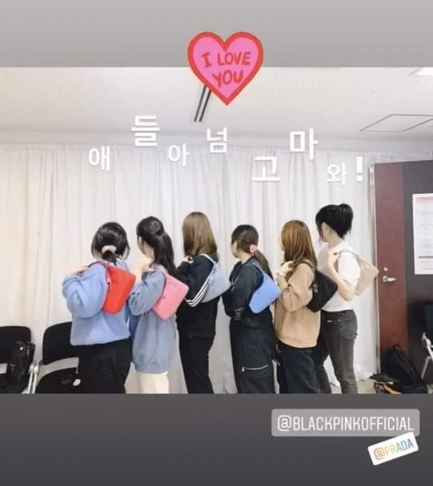 blackpink mua tui hieu tang fan anh 1