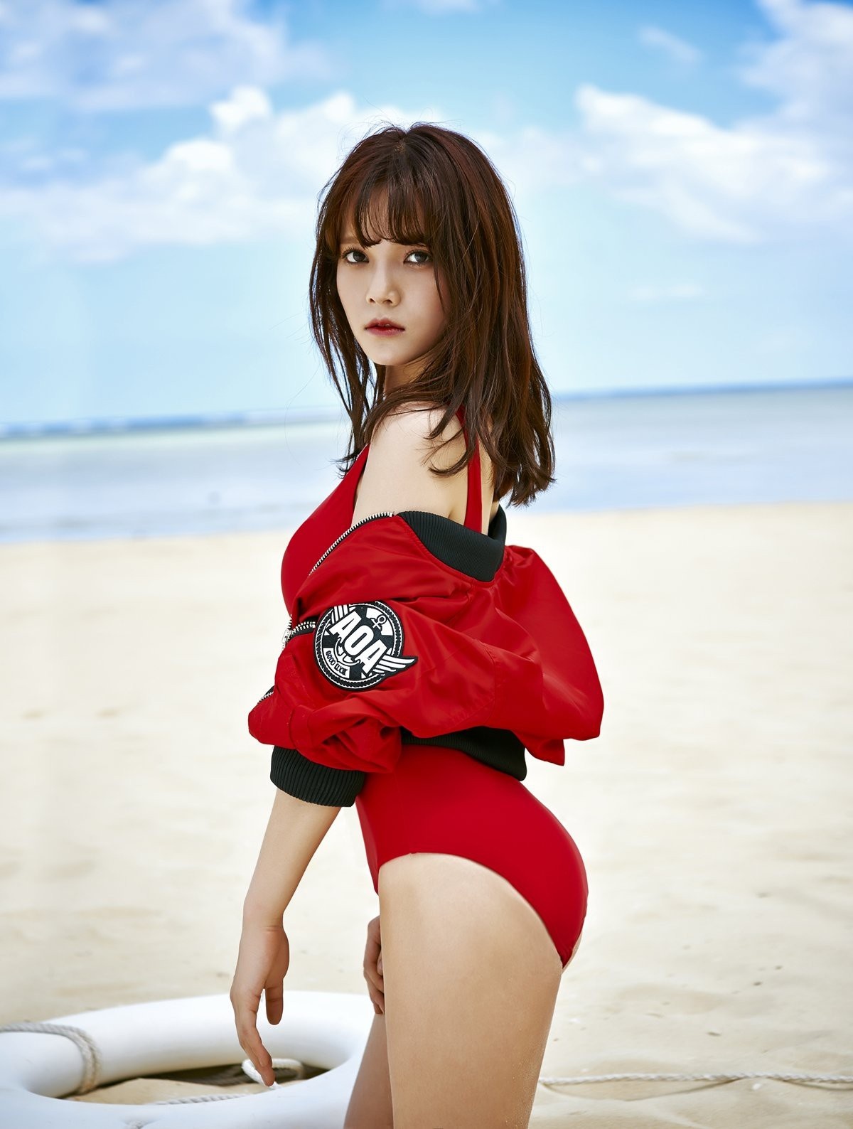 jimin bị chê khi diện swimsuit. ảnh 6 jimin bi che khi dien swimsuit. anh 6
